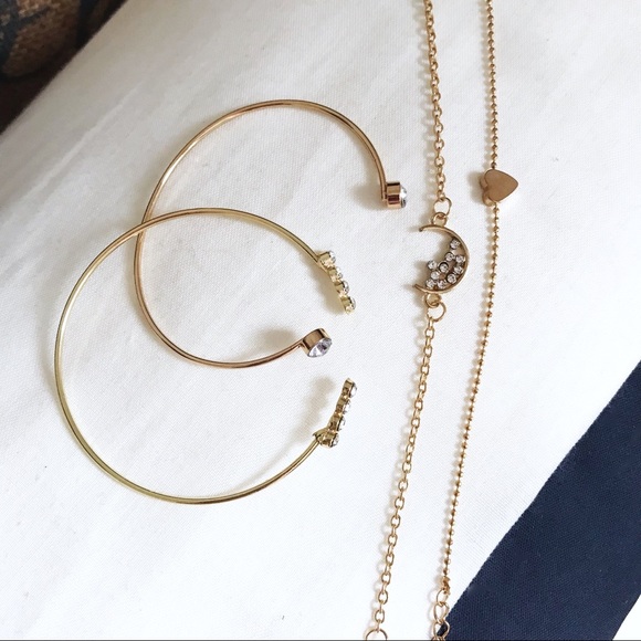 🎀 NEW • Set of 4 Crystal Heart Bangle Bracelets • - Picture 4 of 6